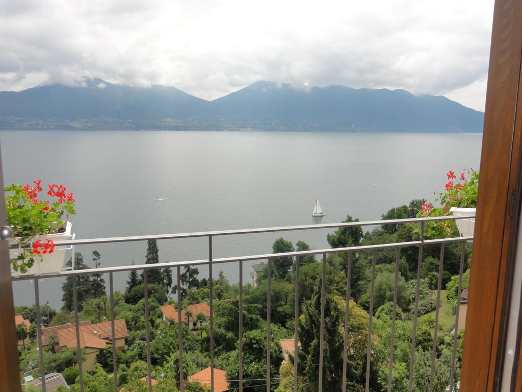 Casale Fe-Wo - Appartamenti Con Vista Lago Cannero Riviera Rum bild