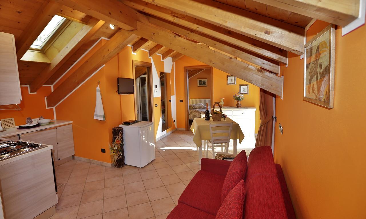 Casale Fe-Wo - Appartamenti Con Vista Lago Cannero Riviera Exteriör bild