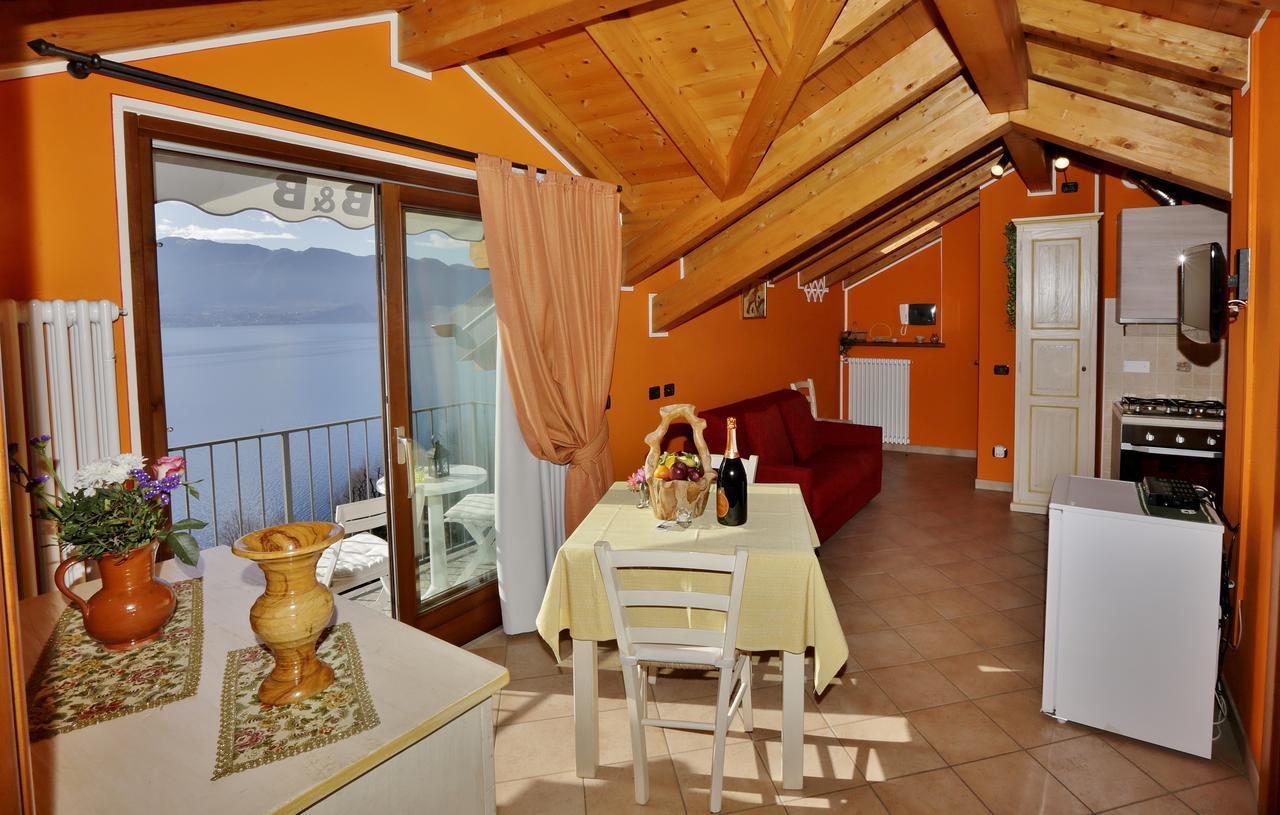 Casale Fe-Wo - Appartamenti Con Vista Lago Cannero Riviera Exteriör bild