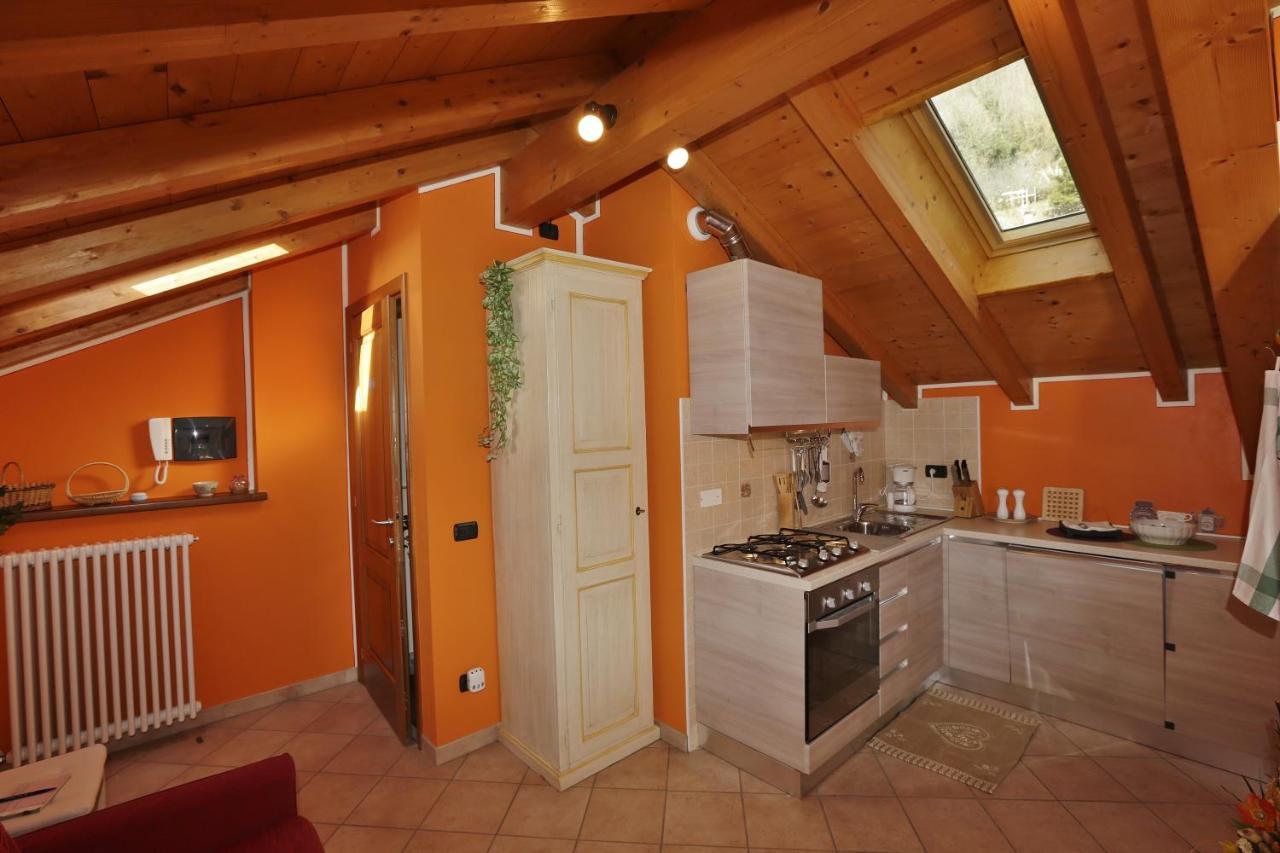 Casale Fe-Wo - Appartamenti Con Vista Lago Cannero Riviera Exteriör bild
